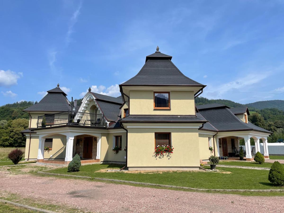 Penzión U dvoch levov Oravsky Podzamok Exterior foto